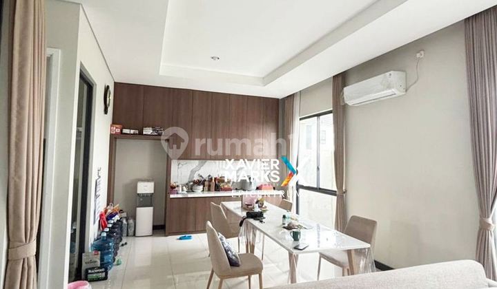 For Sale: Grand Kenjeran Wisteria House, Secondhand Like New 2