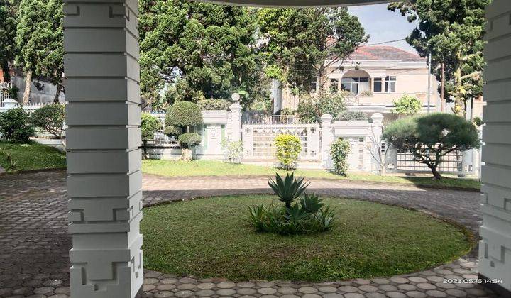 Rumah LUX Besar American Clasic Di Setiabudi Kota Bandung SHM 2