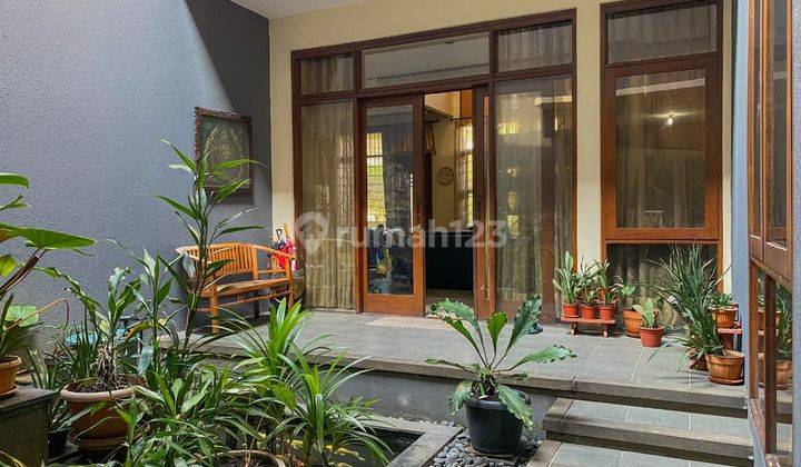 Dijual Rumah Mewah Bangunan Bersih Dan Terawat, Turangga Bandung 2