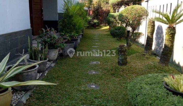 Rumah Mewah Strategis Di Cimahi  2