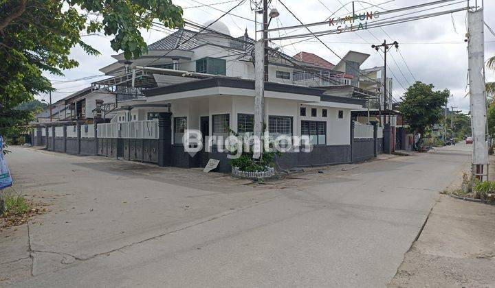 Rumah mewah gaya klasik modern 1