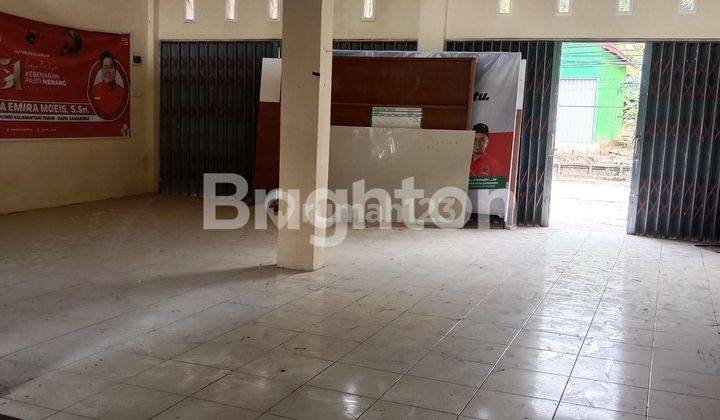 Ruko 2 pintu pinggir jalan raya padat penduduk 2