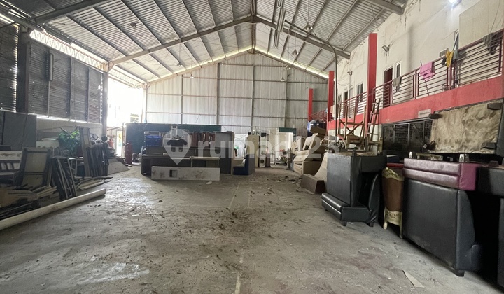 Warehouse by the Airport Access Roadside, Samarinda Warehouse by the Airport Access Roadside, Samarinda