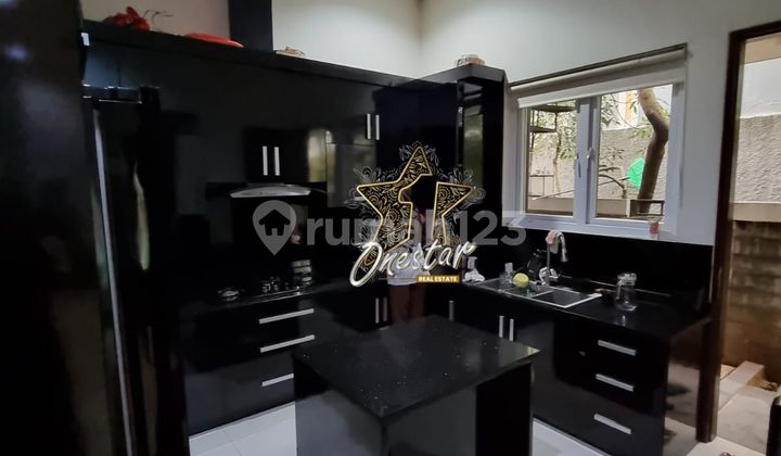 For quick sale, this 2.5-story house in Foresta Fiesco Aria, BSD. 2