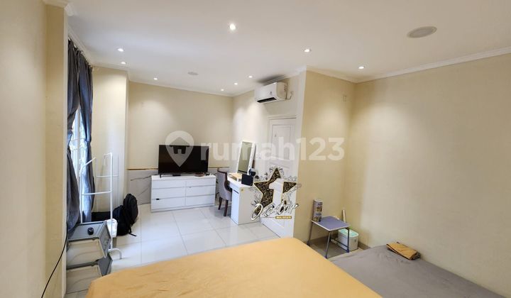 Dijual murah rumah 2 lantai cluster Bohemia gading Serpong  2