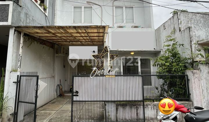 Dijual rumah 2 lantai cluster Catalina gading Serpong 