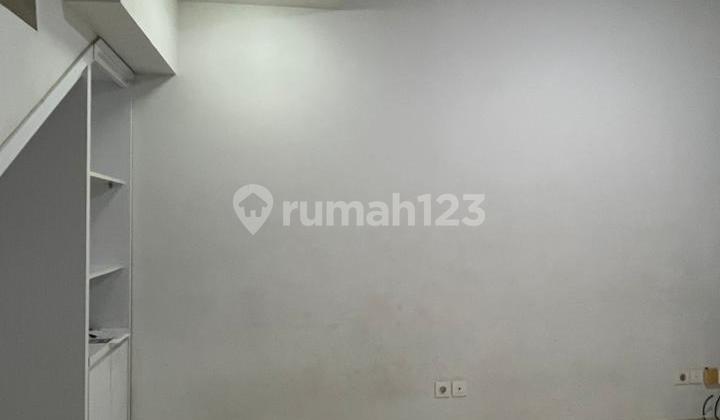 Disewarumah 2 Lantai Cluster Virginia Village Gading Serpong 2