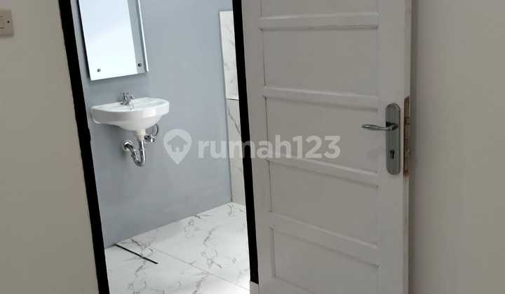 Disewakan Rumah Bagus Bayar Bulanansiap Huni di Pinang Tangerang 2