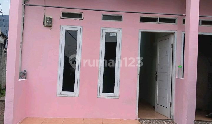For Rent: Good Partitioned House in Bintaro Near Parigi Toll Road and Discovery Bintaro at an Affordable Price For Rent: Good Partitioned House in Bintaro Near Parigi Toll Road and Discovery Bintaro at an Affordable Price