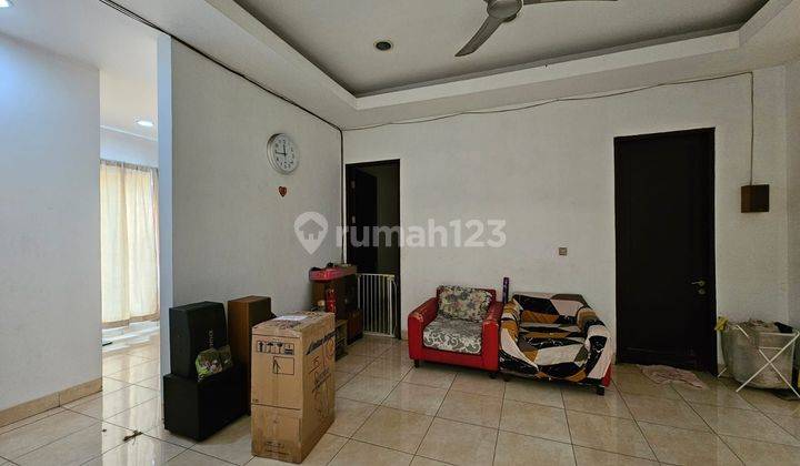 Dijual cepat rumah 2 lantai di jakarta pusat 1