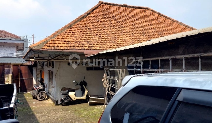 Rumah Di Kebayoran Lama Cocok Untuk Kosan