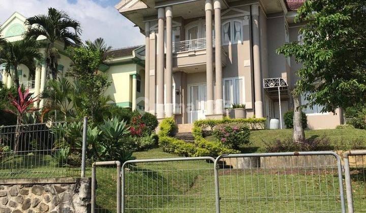 Dijual Murah Villa Puncak Trawas Mojokerto View Gunung 1