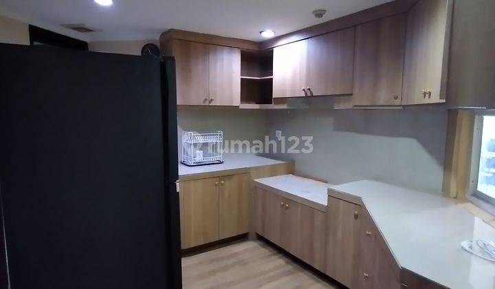 Dijual Apartment Furnish Puncak Marina Tower Dekat Jemursari 2