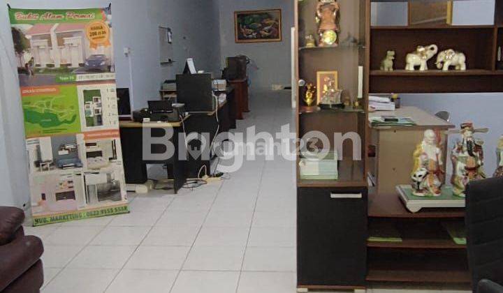 RUKO TIGA LANTAI SIAP HUNI 1