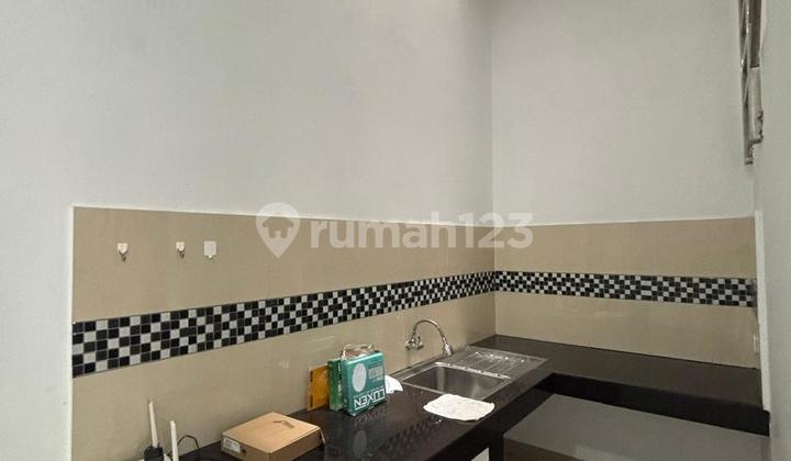 Dijual Rumah 3 Lt, Daerah Tanjung Duren 2