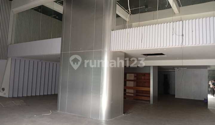 2-Unit Connected Shophouse for Rent, Kebon Jeruk Area (West Jakarta) 2