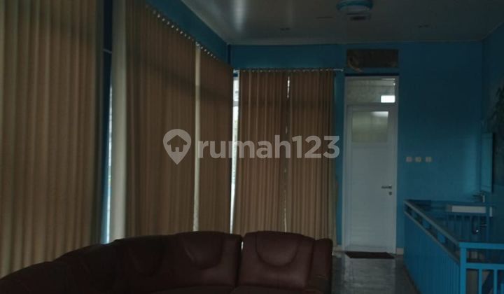 Ruko 2 lt, 161 m/disewa