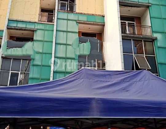 Ruko gandeng 5, di Jl. Raya kebayoran lama, SHM, Ruko gandeng 5, di Jl. Raya kebayoran lama, SHM,