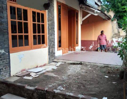 Dijual Rumah daerah Ciledug 1