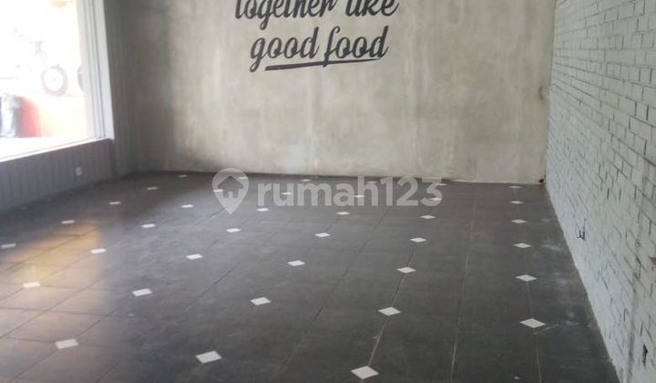 Disewakan Ruang Usaha(semi Ruko) di daerah pesanggrahan, Jakarta Barat. Disewakan Ruang Usaha(semi Ruko) di daerah pesanggrahan, Jakarta Barat.