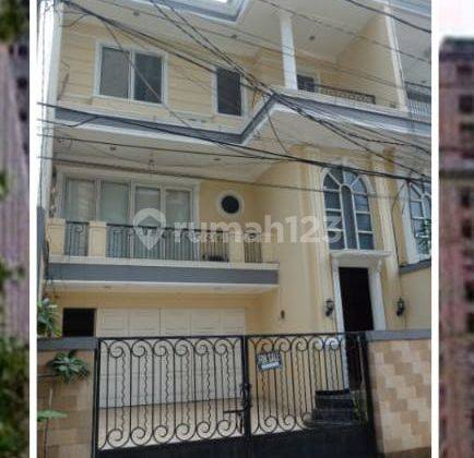 Dijual Rumah 2 lantai, lokasi bagus 2