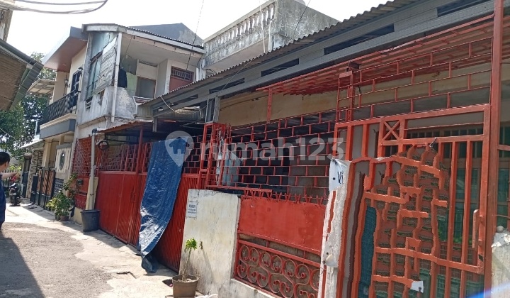 Dijual Cepat, Rumah Kos 2 1/2 Lantai (dekat Kampus Binus/kebon Jeruk) Dijual Cepat, Rumah Kos 2 1/2 Lantai (dekat Kampus Binus/kebon Jeruk)