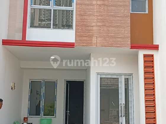 Dijual Rumah Baru Bangun(furnished) 3 Lantai, Daerah Cengkareng Dijual Rumah Baru Bangun(furnished) 3 Lantai, Daerah Cengkareng