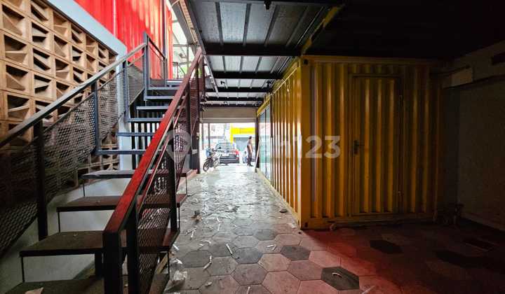 Disewakan Ruko 2 LT, Area Bisnis & Kuliner di Cempaka Putih ( Jakarta Utara)