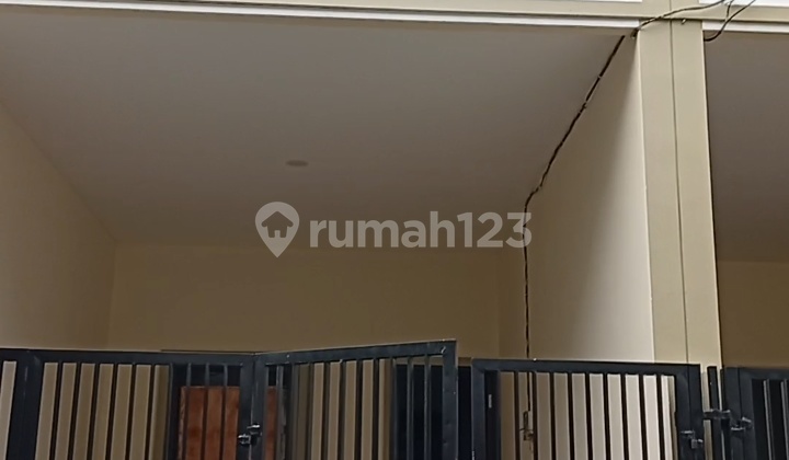 Rumah Brand New Dijual Lokasi Tanjung Duren ( Jakarta Barat ) 2