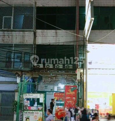 For Sale Fast 4-Story Shop House in Muardi-Grogol Area (West Jakarta) 1