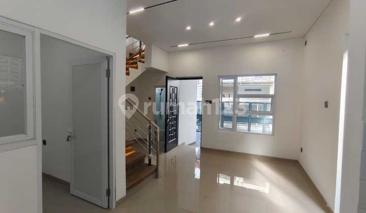 Rumah Brand New Dijual, Daerah Tanjung Duren ( Jakarta Barat) Rumah Brand New Dijual, Daerah Tanjung Duren ( Jakarta Barat)