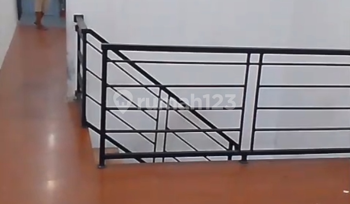 For Rent 2-Story Shop House, Kemanggisan Area (West Jakarta) 2