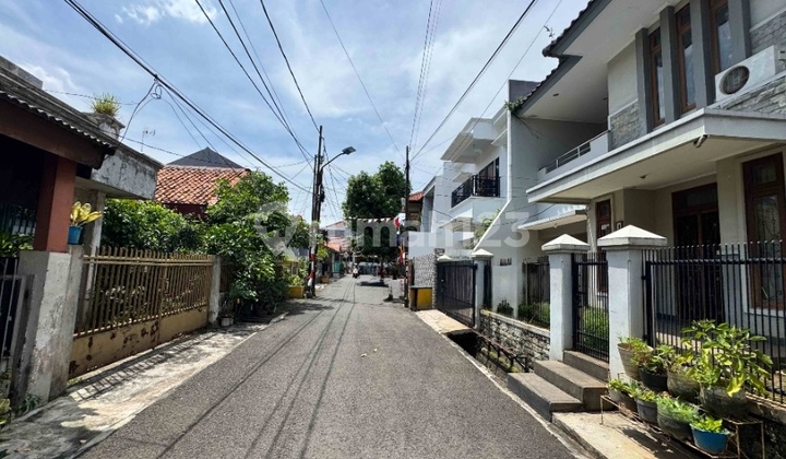 Dijual Rumah Siap Huni Suasana Komplek Lokasi Ok 2