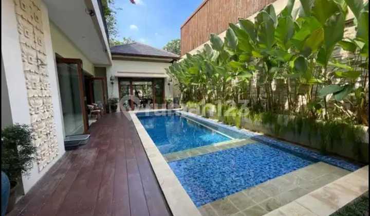 Luxurious House Inside Kemang Cluster. Quiet Location. 2