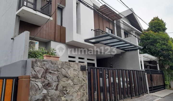Dijual Rumah Siap Huni Suasana Komplek Lokasi Ok