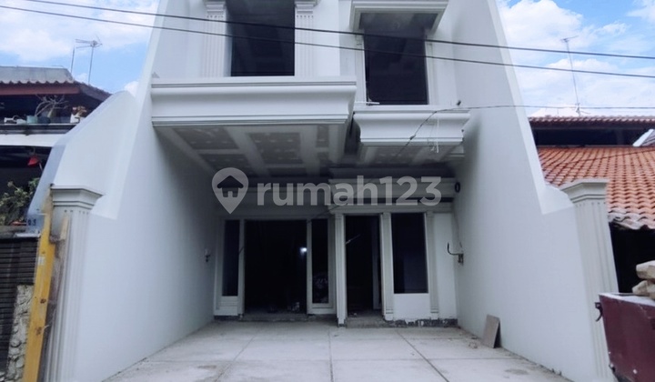 Nice House Near Pemuda Street Rawamangun. Quiet Location