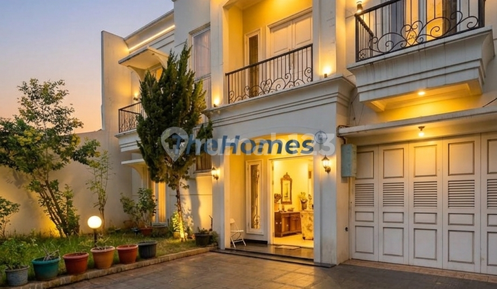 Luxury Ready-to-Occupy House, Flood-Free in Tebet Luxury Ready-to-Occupy House, Flood-Free in Tebet