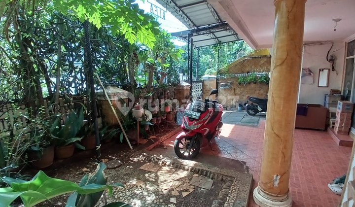 Dijual Cepat, Dibawah Harga Pasar Rumah Strategis Di Mampang Prapatan Jakarta 