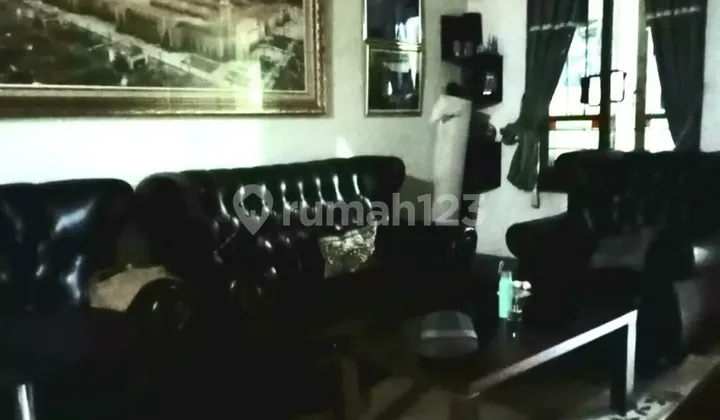 Dijual Rumah Di Pesona Khayangan Depok, Strategis  2