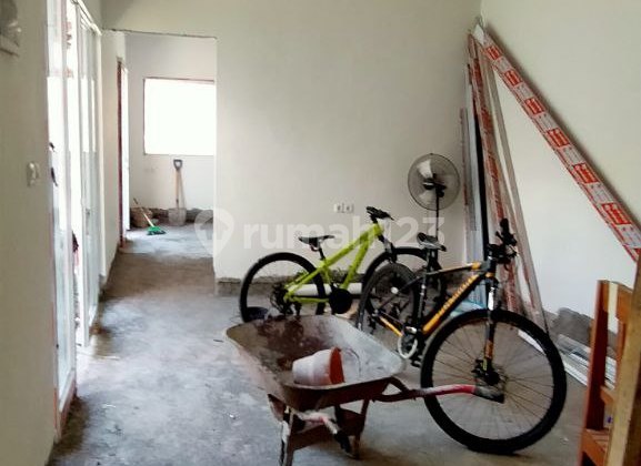 For Rent 2 units of single-story minimalist style houses in Gunung Guntur area, North Kuta.