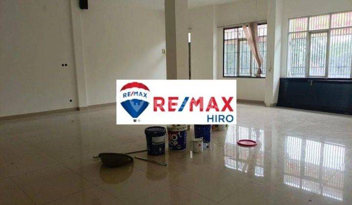 Disewakan 2 Unit Ruko Gandeng Strategis Di Jalan Raya Pekayon  2