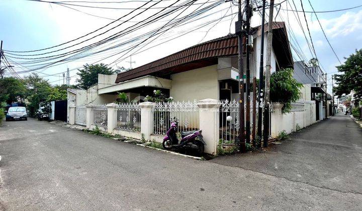 Rumah Hitung Tanah Akses Jalan 2 Mobil Lokasi Strategis 2