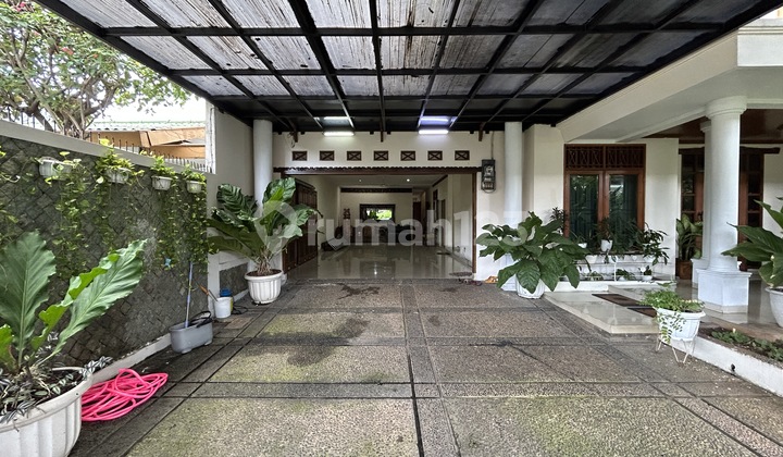 Luxury House in Pancoran, Best Location in Premium Complex Luxury House in Pancoran, Best Location in Premium Complex