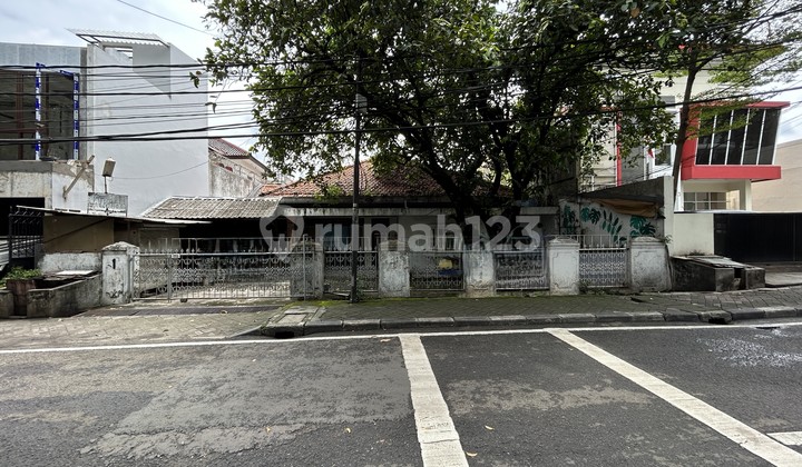 Rumah Hitung Tanah Pinggir Jalan, Lokasi Strategis Cocok Untuk Usaha 