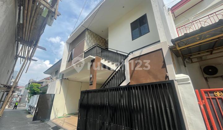 Rumah Kost Siap Huni Full Occupancy Selangkah ke Pancoran & MT Haryono