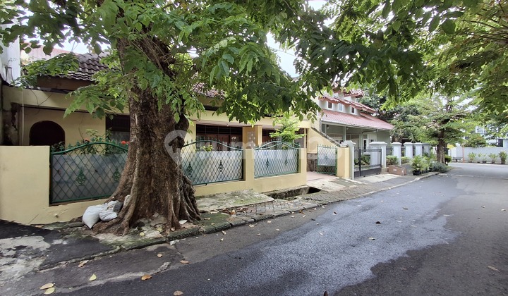 Rumah Siap Huni Akses Jalan 3 Mobil Walking Distance To Eco Park