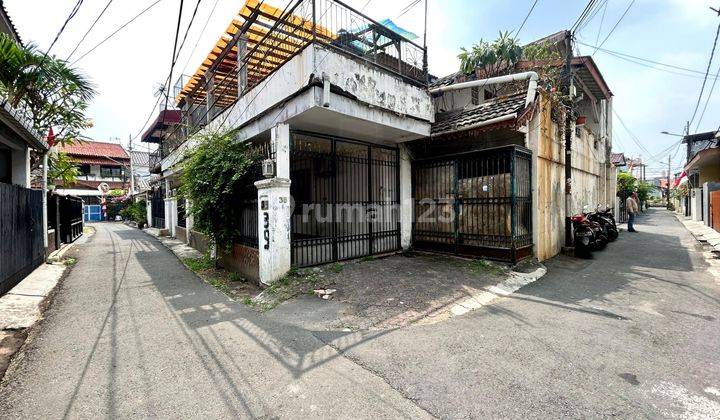 Dijual Rumah 2 Lantai Akses Jalan 1 Mobil Di Hoek Bisa Dibelah W (15,4 X15,5)jalan 1 Mobil 1