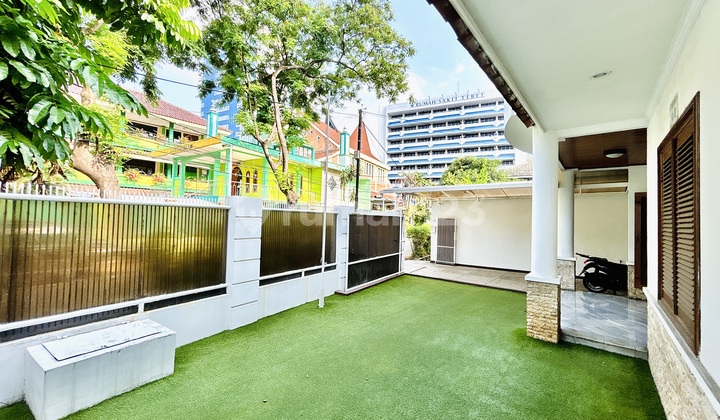 Tebet Siap Huni Luas 240 Dekat Eco Park Akses Lebar 2