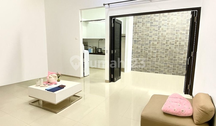 Rumah 2 Lt Luas Baru Renovasi Cawang Baru Rumah 2 Lt Luas Baru Renovasi Cawang Baru