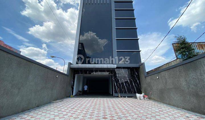 Gedung Baru Siap Pakai 4,5 Lantai Cawang Mt Haryono  1